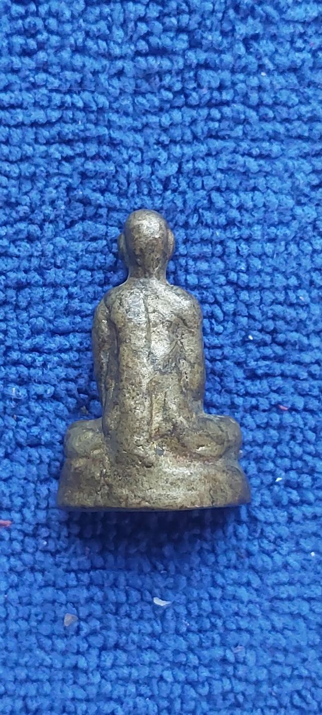 รูปหล่อหลวงพ่อพรหม วัดช่องแค รูปที่ 3