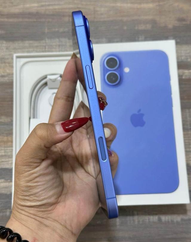 iPhone 16 Plus สีน้ำเงิน มือสอง 3