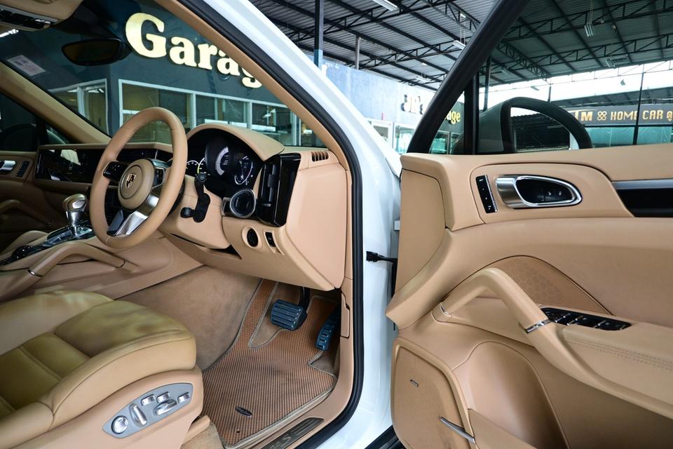 รหัสรถ JRS4701 𝗣𝗼𝗿𝘀𝗰𝗵𝗲 𝗖𝗮𝘆𝗲𝗻𝗻𝗲 𝗦 𝗛𝘆𝗯𝗿𝗶𝗱 Facelift ปี 2013 รูปที่ 13