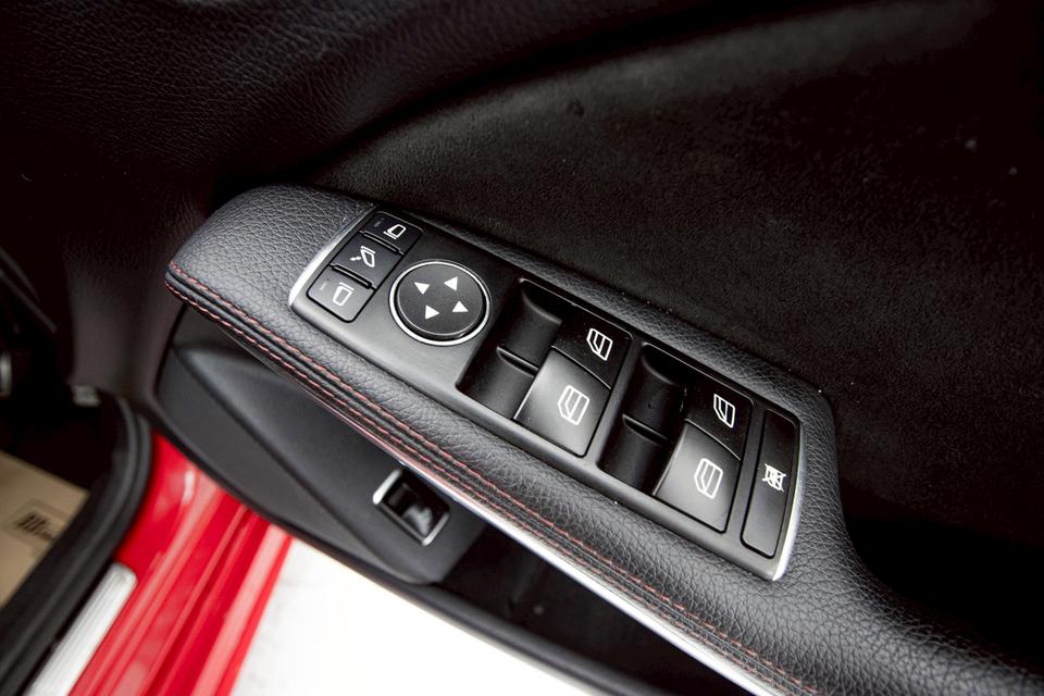 MERCEDES-BENZ CLA-CLASS CLA 250 2.0 AMG W117 2016 10