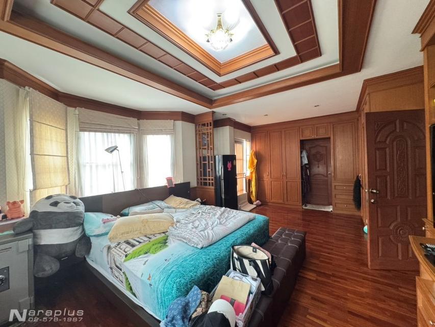 68070948 : ขายบ้านเดี่ยว 2 ชั้น Built-in ทั้งหลัง ขนาด 4 ห้องนอน บนที่ดิน 84.3 ตารางวา หมู่บ้านลัดดารมย์ วัชรพล-สุขาภิบาล 5  19