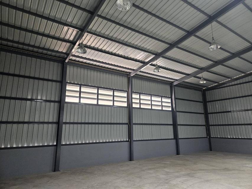 ให้เช่าโกดัง พร้อมสำนักงาน สร้างใหม่ (สร้างใหม่ ) / ซอยรามคำแหง เข้าซอยประมาณ 400 เมตร / ใกล้แยกร่มเกล้า รามคำแหง / พื้นที่ใช้สอย 272 ตารางเมตร 7