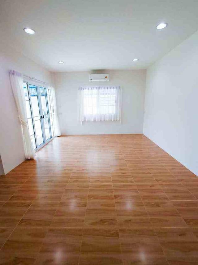 B975 ให้เช่าบ้านเดี่ยวขนาดใหญ่ ถนนศรีบูรพา นวมินทร์ 10