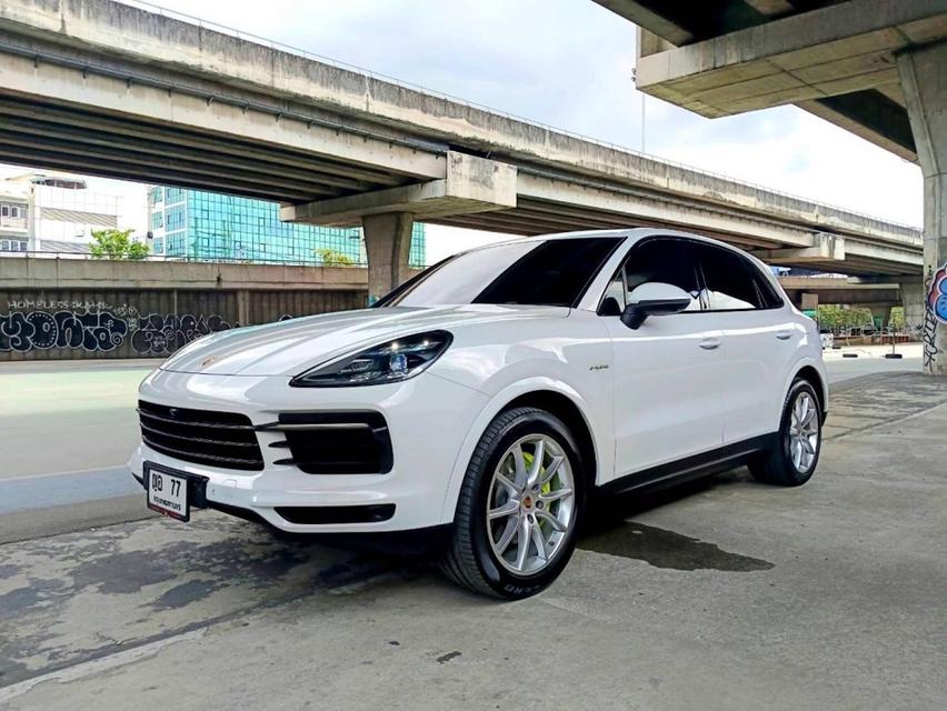 รหัสรถ PEAT77 Porsche cayenne 3.0 HYBRID ปี 2018