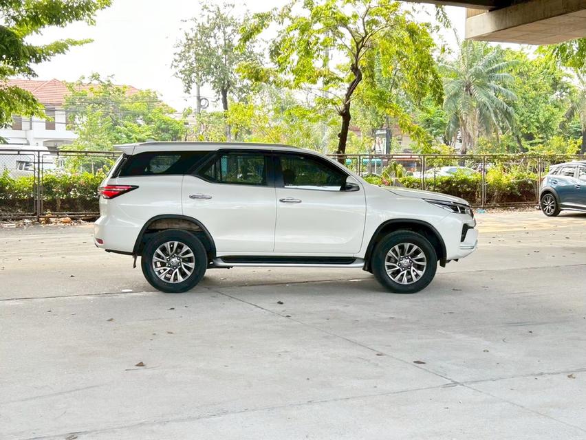2021 Toyota Fortuner 2.4V AT เพียง789,000บาท ไมล์149,xxx มือเดียว รูปที่ 13