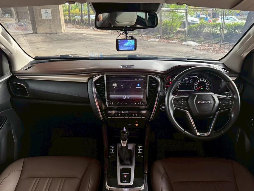 ðĨāļāļĢāļĩāļāļēāļ§āļāđ MU-X āļĢāļāļŠāļ§āļĒāļĄāļ·āļāđāļāļĩāļĒāļ§ āļāļĩāđāļŦāļĄāđ āđāļĄāļĨāđāļāđāļāļĒ Isuzu MU-X 1.9 ULTIMATE 2WD AT āļāļĩ 2023 āļĢāļđāļāļāļĩāđ 12