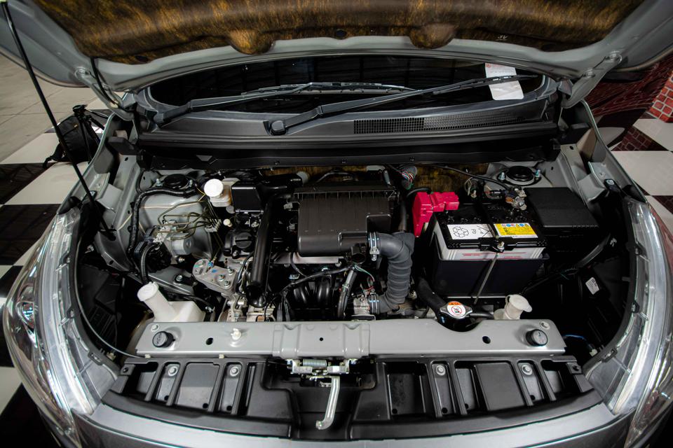MITSUBISHI ATTRAGE 2018 (โฉม 13-16) GLS Sedan 1.2 A/T สีเทา 6