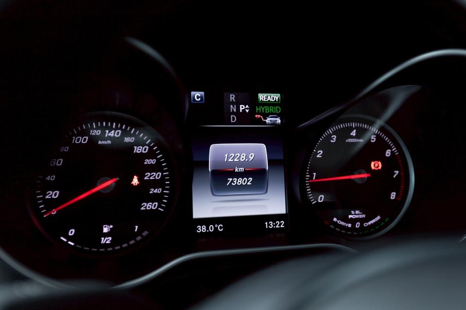 รหัสรถ TPV53 🎊 Mercedes Benz C350e Plug-in Hybrid 🎊 2017 9