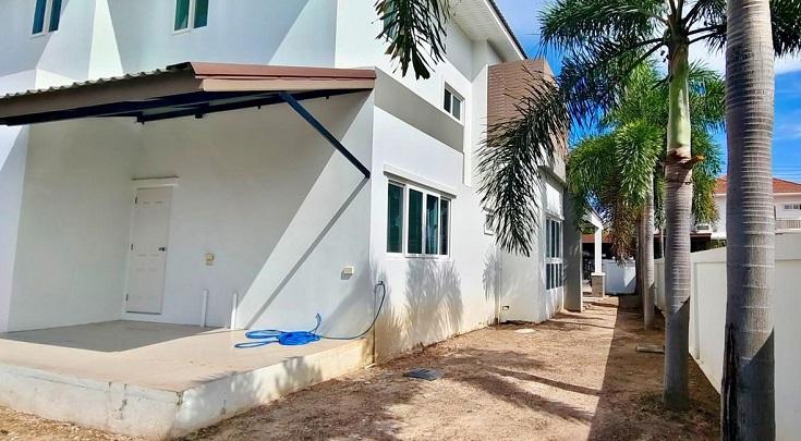 ขายบ้านเดี่ยวหลังมุม พื้นที่เยอะ ขนาด117ตรว หมู่บ้านภัทรทรัพย์ ถนนราชดำริห์ อำเภอเมือง เพชรบุรี. 4