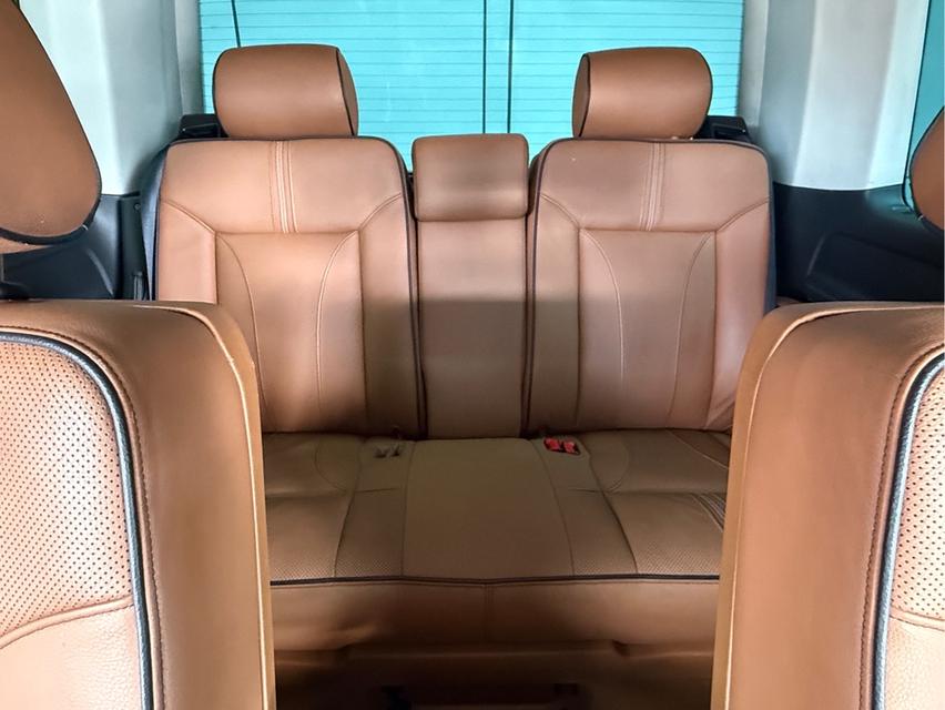 รหัสรถ WRT4284 2012 VOLKSWAGEN CARAVELLE, 2.0 TDI 16