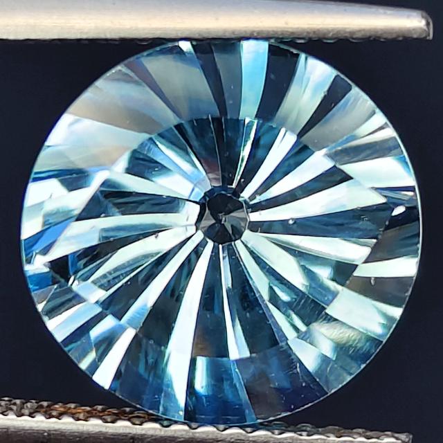 💎 พลอย บลูโทปาส 💎 น้ำหนัก 7.20 กะรัต