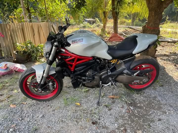 Ducati Monster 821 มือสอง 2