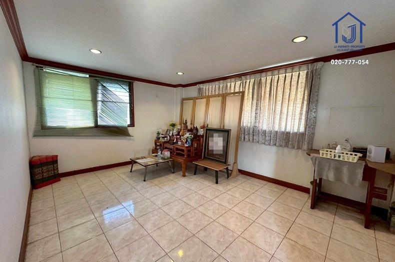 ขายบ้านเดี่ยว 3 ชั้น + โกดัง 200 ตารางวา ถนนติวานนท์  ซอยติวานนท์-ปากเกร็ด 28 ใกล้รถไฟฟ้า 12