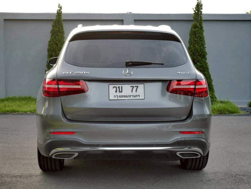 2018 Benz GLC 250d AMG เทา 4