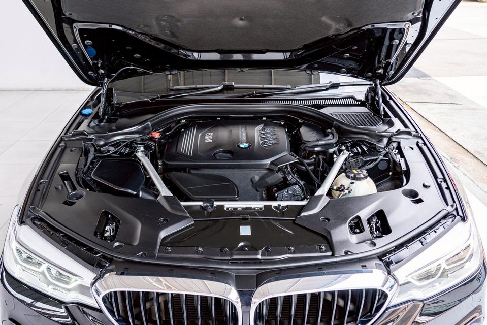 รหัสรถ NP5509 BMW 520d M Sport ปีรถ : 2019 รูปที่ 13