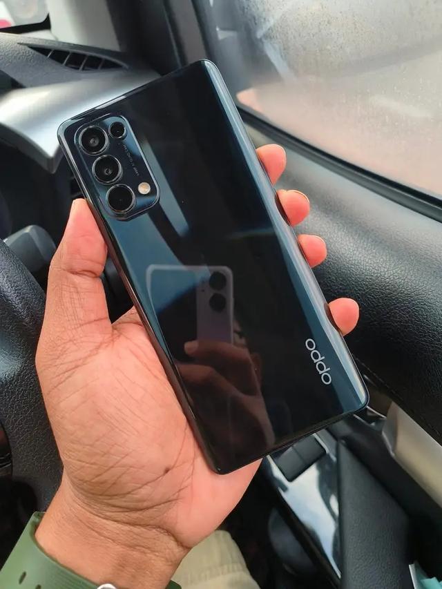 พร้อมขาย OPPO Reno 5