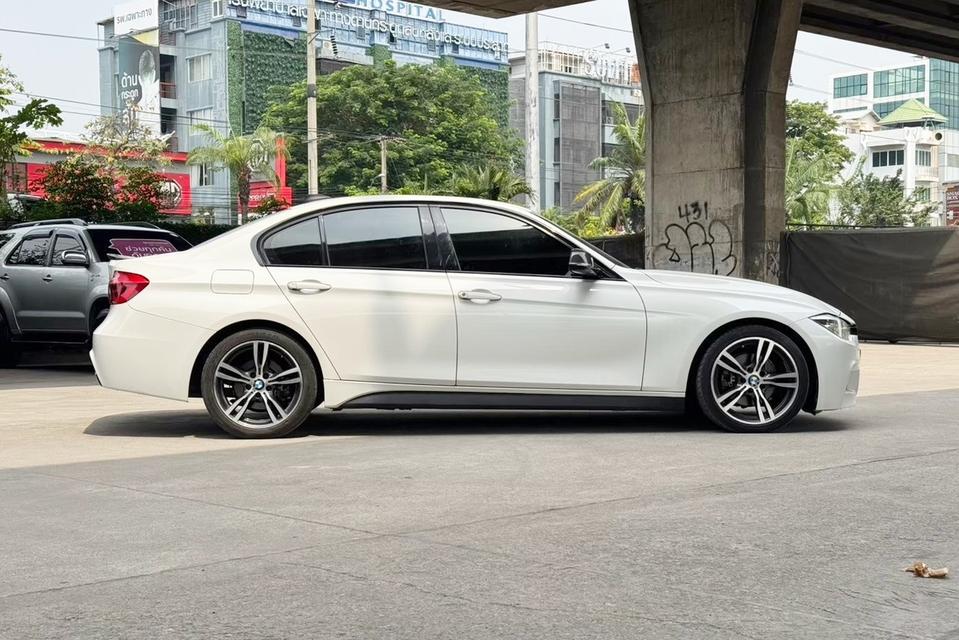 BMW 320d M Performance F30 Sedan AT ปี 2021