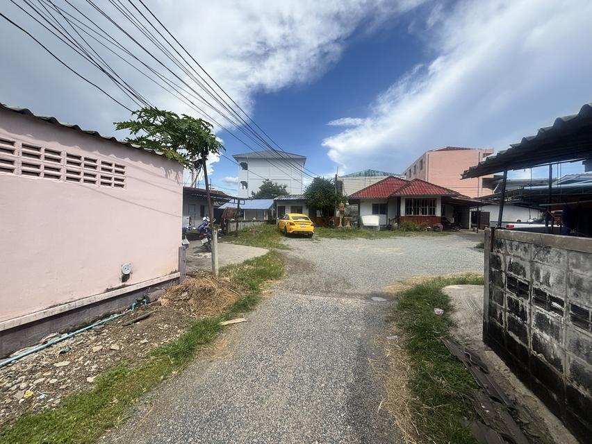 ที่ดินพร้อมห้องเช่าอ่าวอุดม