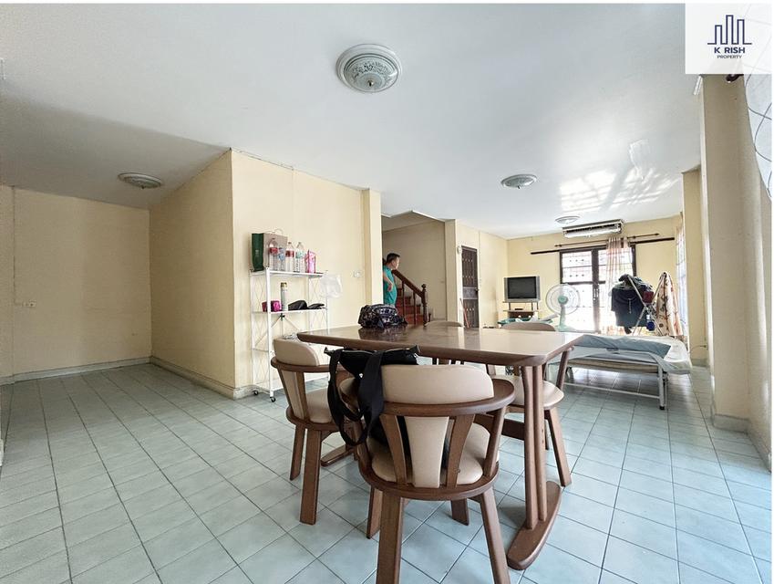 🚨 ขายด่วน! บ้านเดี่ยวแปลงมุม ติดสวน ราคาถูกมาก 57 ตร.ว หมู่บ้าน ธารารมณ์พาร์คเวย์โฮม รามคำแหง 150 ใกล้รถไฟฟ้าสายสีส้ม สถานีน้อมเกล้า 4