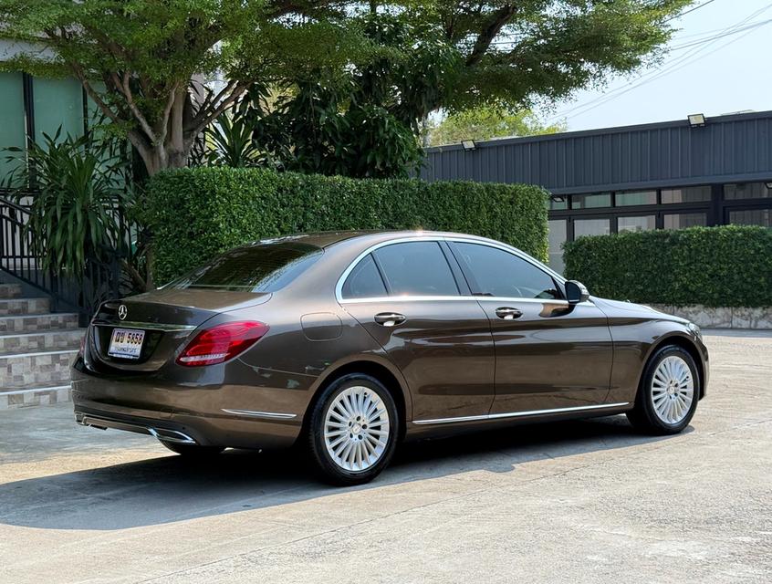 2015 BENZ C180 EXCLUSIVE รถมือเดียวออกป้ายแดง รถวิ่งน้อยเพียง 39,000 กม รถเข้าศูนย์ทุกระยะ รถไม่เคยมีอุบัติเหตุครับ รูปที่ 3