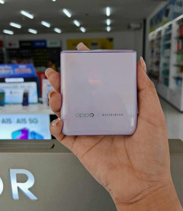 พร้อมขาย Oppo Find N2 Flip  2