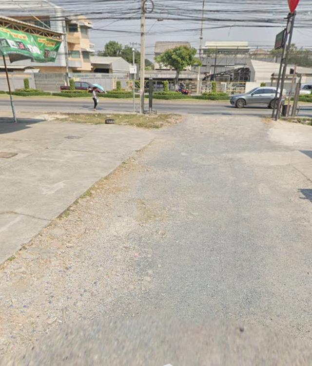 ขายที่ดินติดถนนใหญ่ ทำเลสวย  4