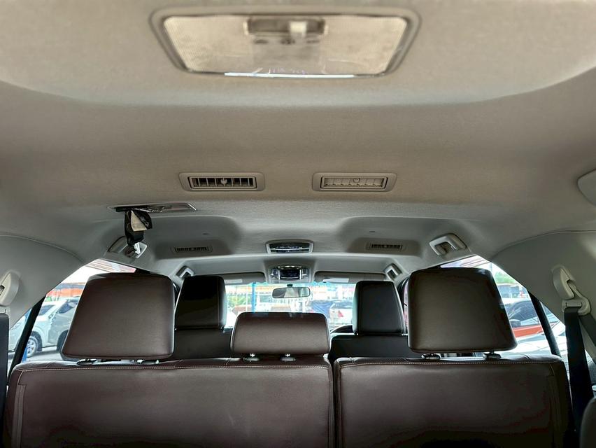 รถบ้าน สภาพดี Fortuner 2.8V (2WD)  11