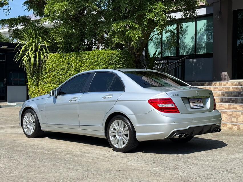 2014 BENZ C200 W204 รถมือเดียวออกป้ายแดง รถวิ่งน้อยเพียง 108,000 กม รถเข้าศูนย์ตามระยะ รถไม่เคยมีอุบัติเหตุครับ 6