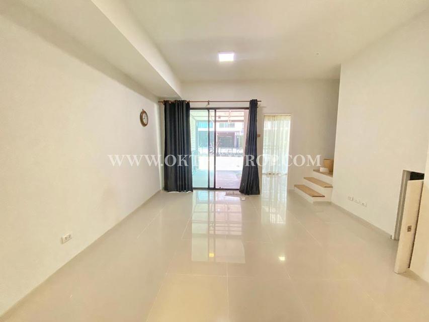 ทาวน์โฮม พลีโน่ พระราม 9-กรุงเทพกรีฑา 2 4