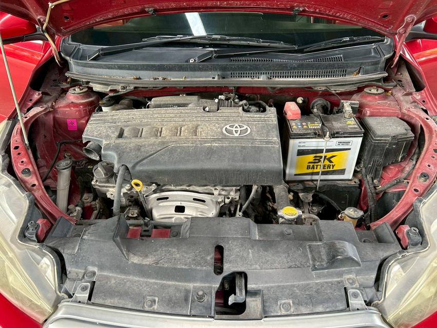 Toyota Yaris 1.2E Year 2014 9