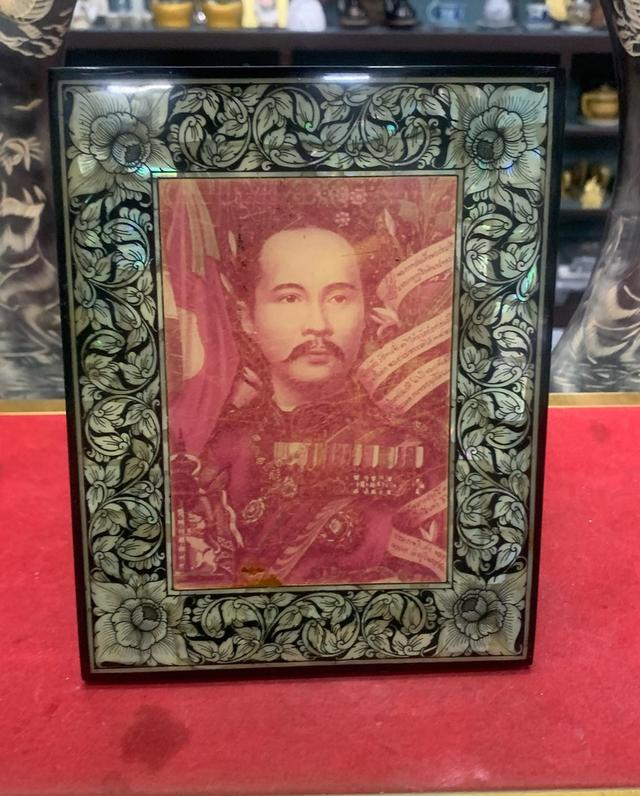 ภาพ ร.5 เก่า กรอบไม้ประดับมุก