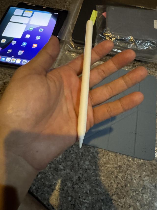 มาอีกแล้วที่ถามหากันขายApple Pencil Pro สภาพไร้รอยตกใดๆคับใช้งานดีทุกๆฟังชั่น ขายราคา 2990 บาท  เบอติดต่อ 0946911772 นัดรับ: หลังราม สนามกีฬาราชมังคลา 3