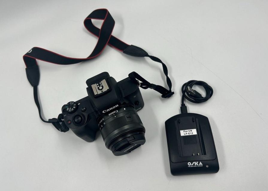 Canon EOS M50  1