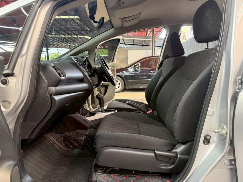 HONDA JAZZ 1.5 V+ i-VTEC ปี 2014 11