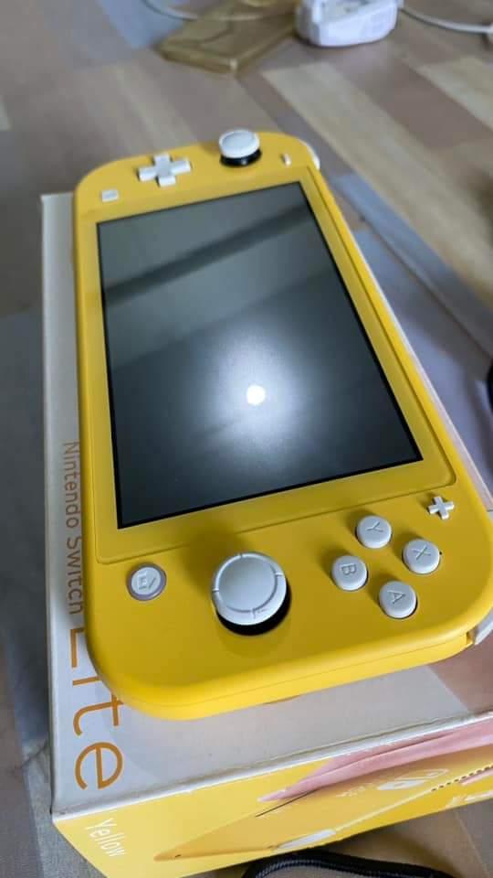 Nintendo Switch Lite 3