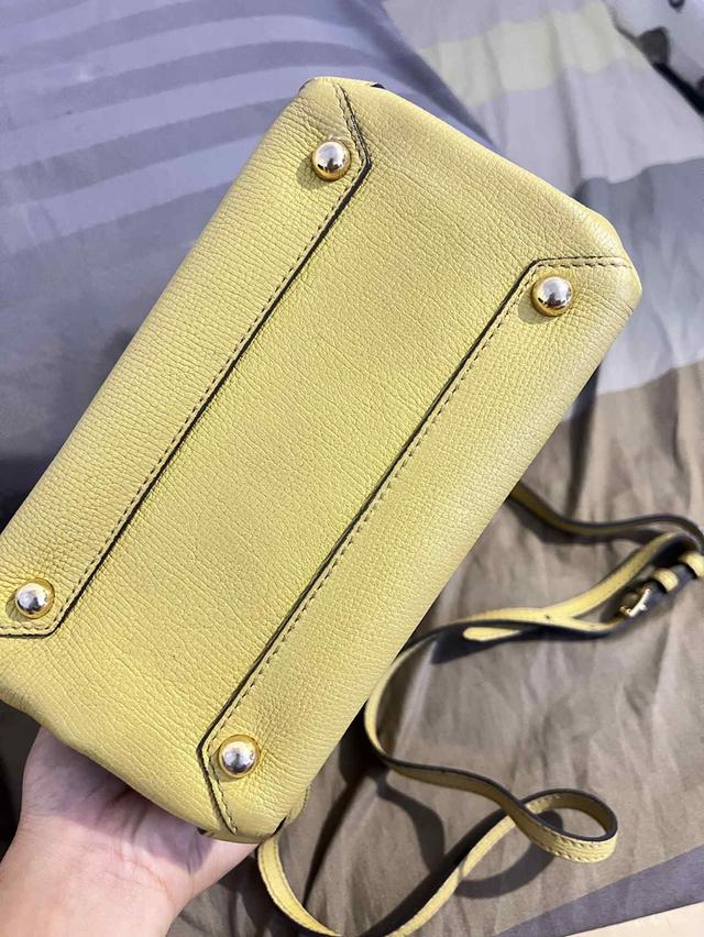 กระเป๋า Burberry banner bag