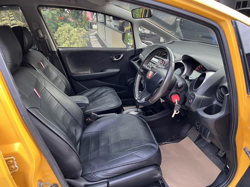 Honda JAZZ GE ออโต้ ปี08 รถบ้านเดิมๆ จัดทรง แต่งหล่อ สีเต็ม100 ภาษี 68 14