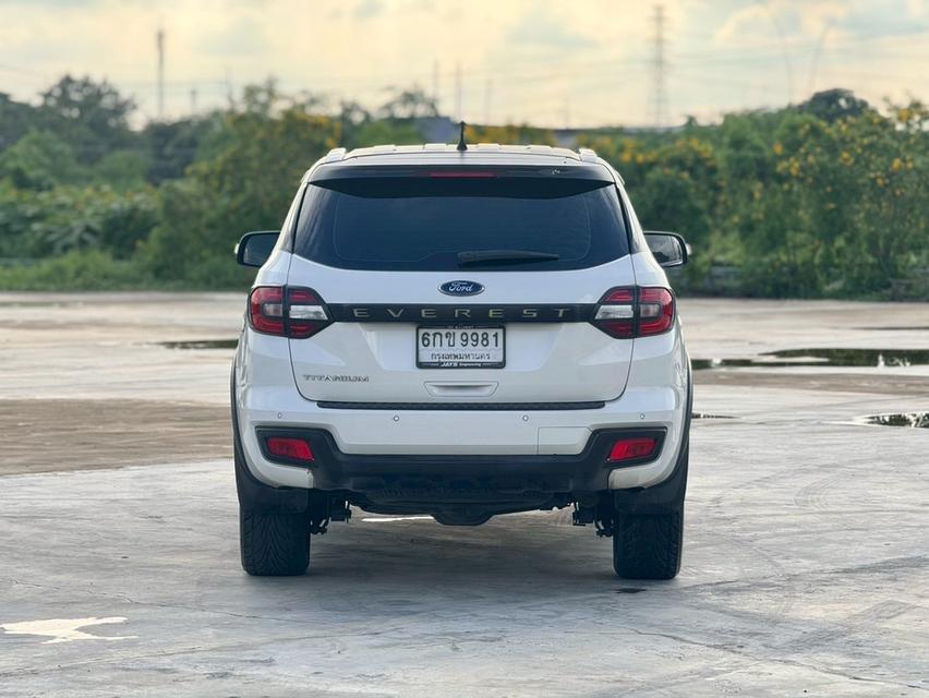 FORD EVEREST Wagon 4dr Titanium 7st Auto 6sp 2WD 2.2 DCT Y17สีขาว เกียร์ออโต้