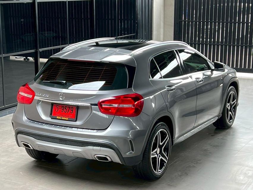 Mercedes-Benz GLA250 2.0 AMG Dynamic SUV