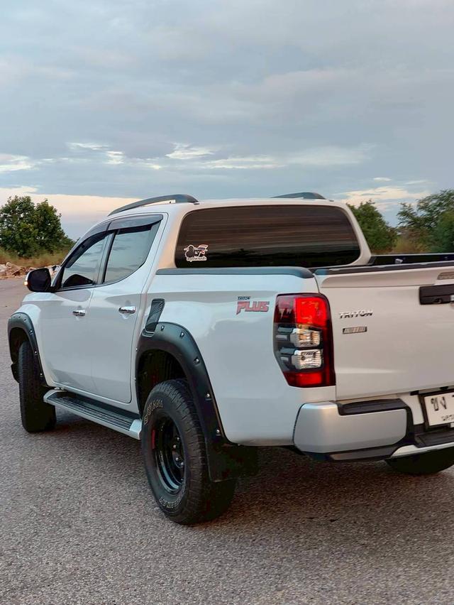 ขายรถยนต์มือสอง 7