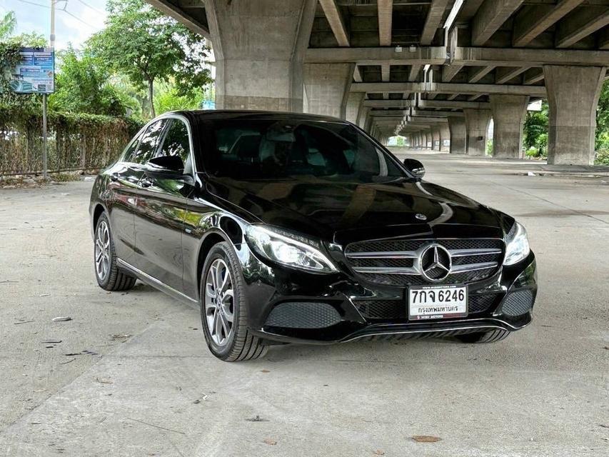 (แจ้งรหัสรถ WMT6246) Benz C350e Avantgarde ปี 2018