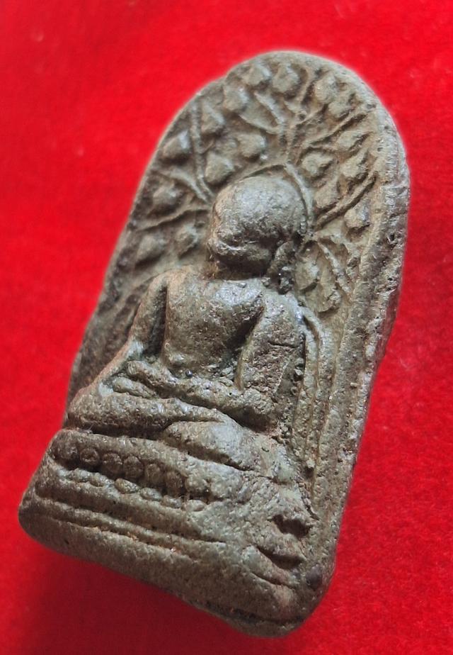 พระคงลำพูน 2