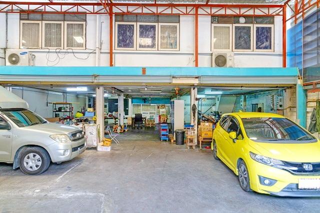 สาธุประดิษฐ์ 12-20 เซ็นทรัล พระราม3 600ม. BRT ถนนจันทน์ 1.1กม. ให้เช่าโรงงาน โกดัง 2ชั้น 1หลัง 542 ตร.ม. 135 ตร.วา. 3 นอ 3