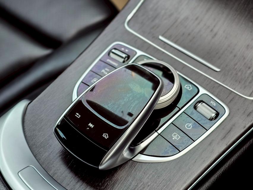 รหัสรถ CBLX4415 Mercedes-Benz C220d Avantgarde (W205 Facelift) 14