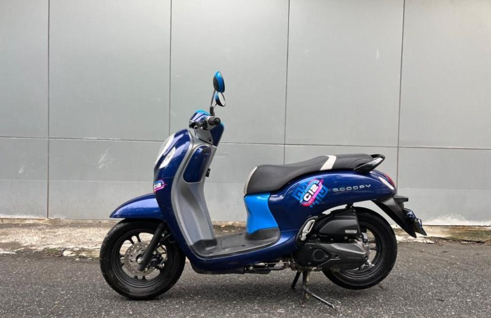 Honda รุ่น Scoopy i ตัวท็อป