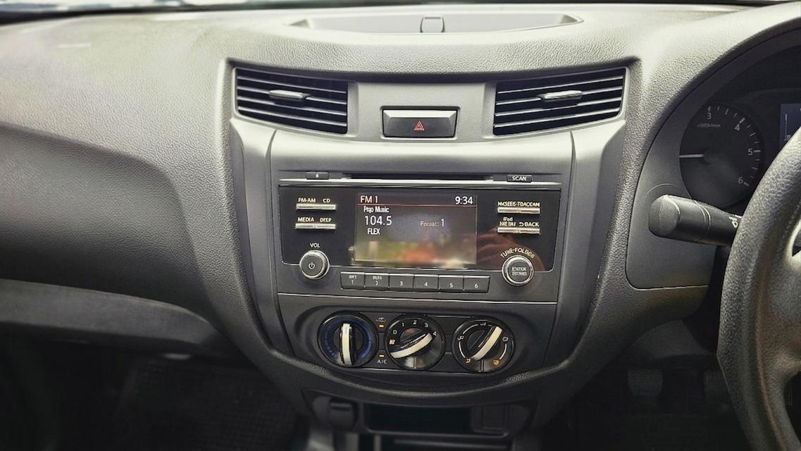 ขายรถ nissan NP300 Navara 2.5Single Cab SL Pickup ปี 2018 สีเทา เกียร์ธรรมดา รูปที่ 13