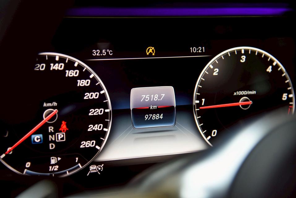 รหัสรถ CBL6459 Mercedes-Benz CLS300d AMG Premium [w257] AT 2019 17