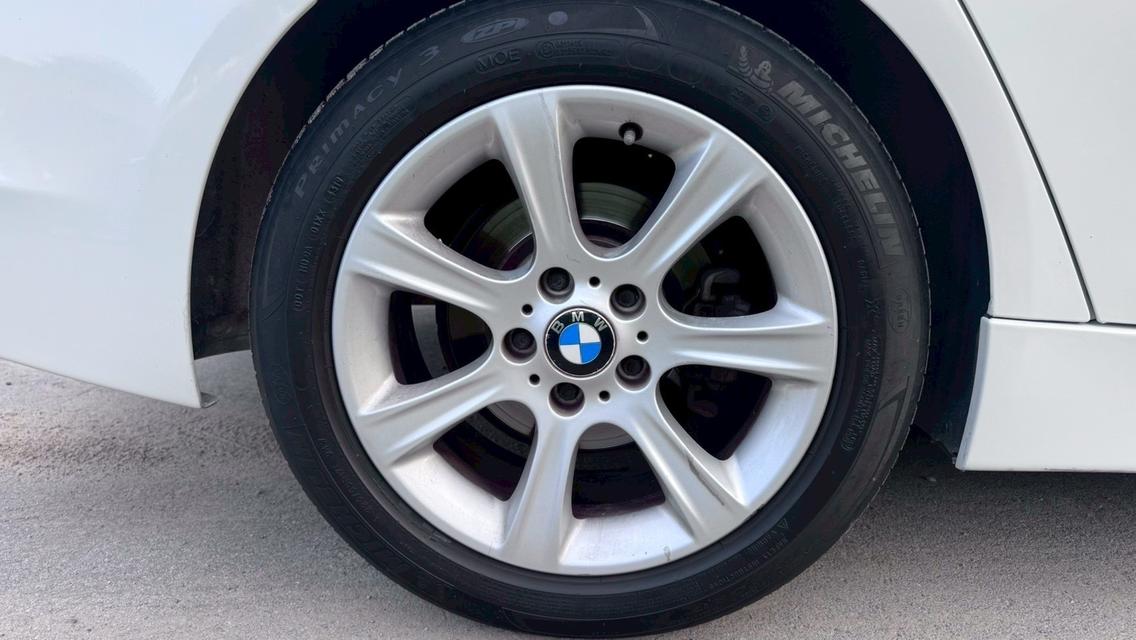 รหัสรถ TPV2742 🎊 BMW 320i ปี 2014 🎊 รูปที่ 6