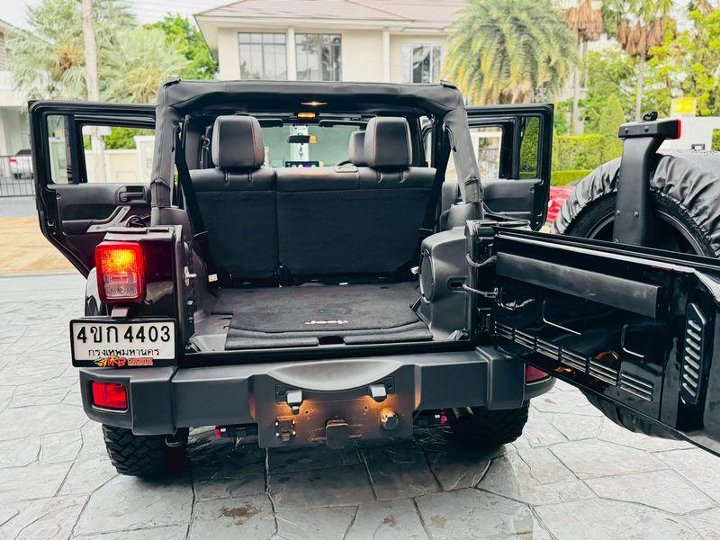 Jeep Wrangler Sahara 2.8 diesel 4wd Overland unlimited เน้นๆไมล์ 60,xxx กม. สีดำ ปี 2012 18