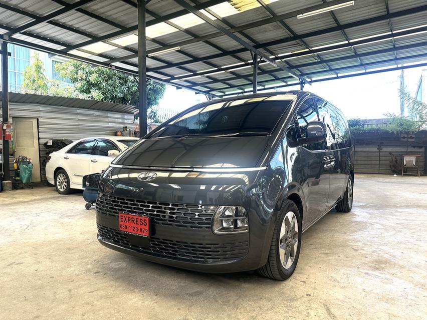 HYUNDAI STARIA 2.2 SEL จดทะเบียนปี 2022 รูปที่ 2